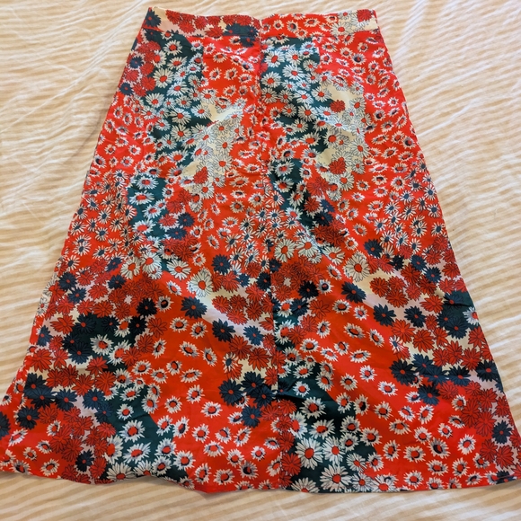 Ditsy Floral Red Women's Button Up Midi Skirt - Picture 5 of 6
